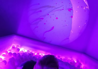 Dziecko na zajęciach PFRON